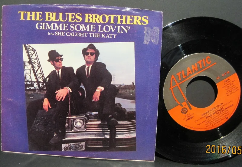 Blues Brothers - Gimmie Some Lovin' b/w She Caught The Katy