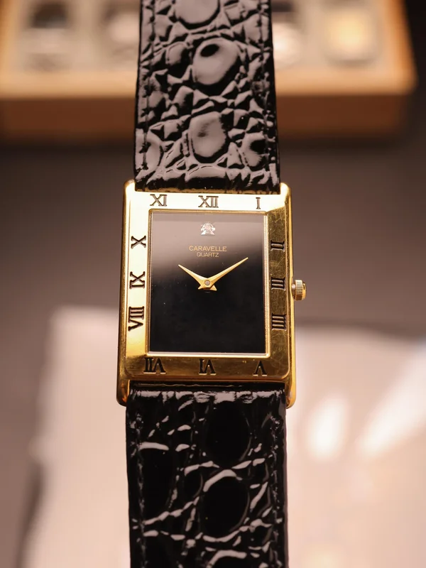Caravelle Tank (Ref. T2) (24mm x 28mm; Quartz)