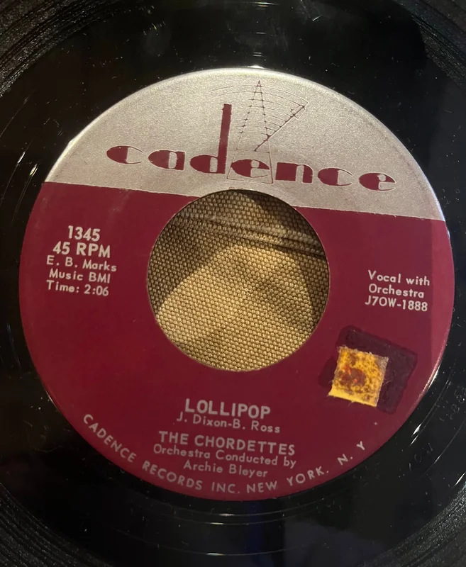 Chordettes - Lollipop b/w Baby Come-A Back-A