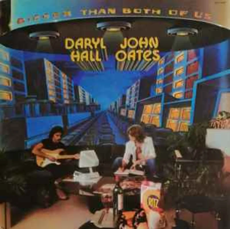 Daryl Hall & John Oates  Bigger Than Both Of Us  (1976)