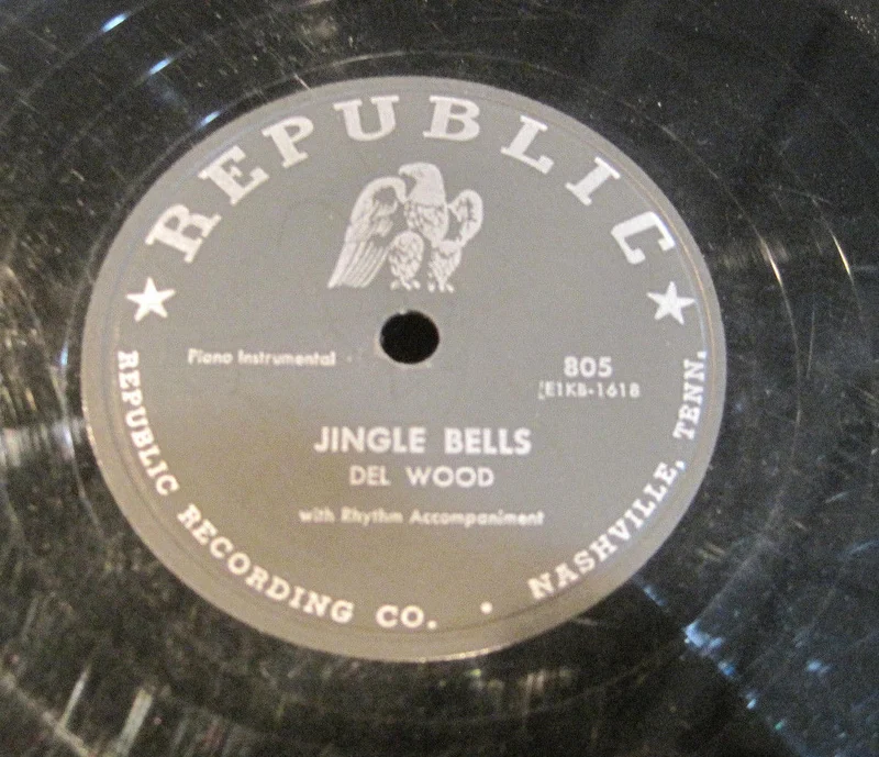 Del Wood - Jingle Bells b/w Here Comes Santa Claus