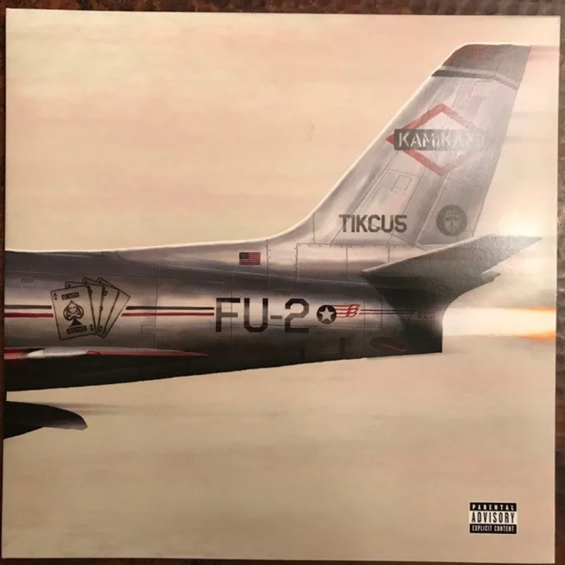 Eminem - Kamikaze (Arrives in 4 Days)