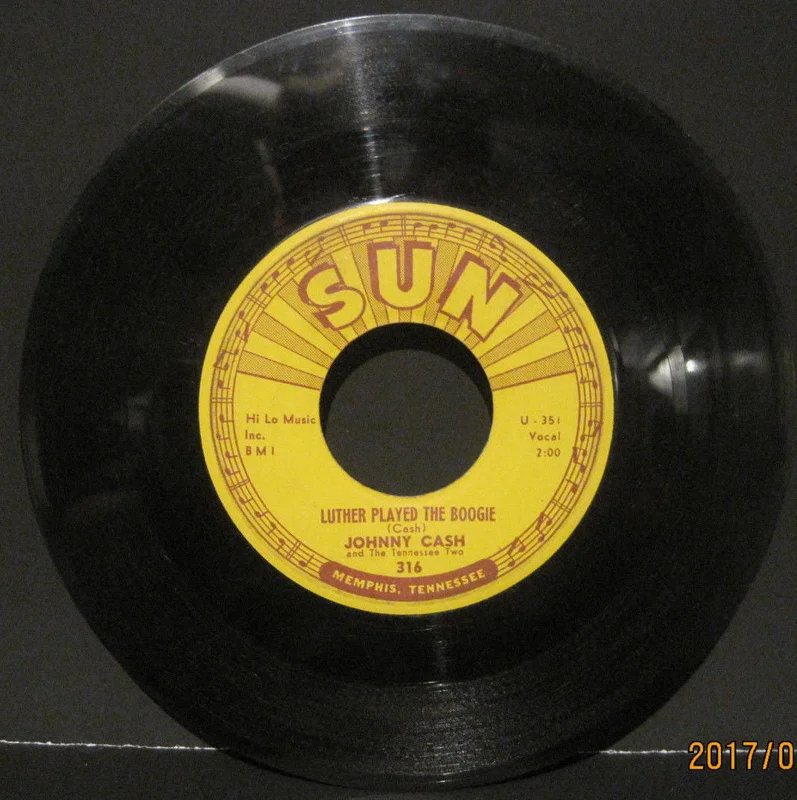 Johnny Cash - Luther Played The Boogie b/w Thanks a  Lot