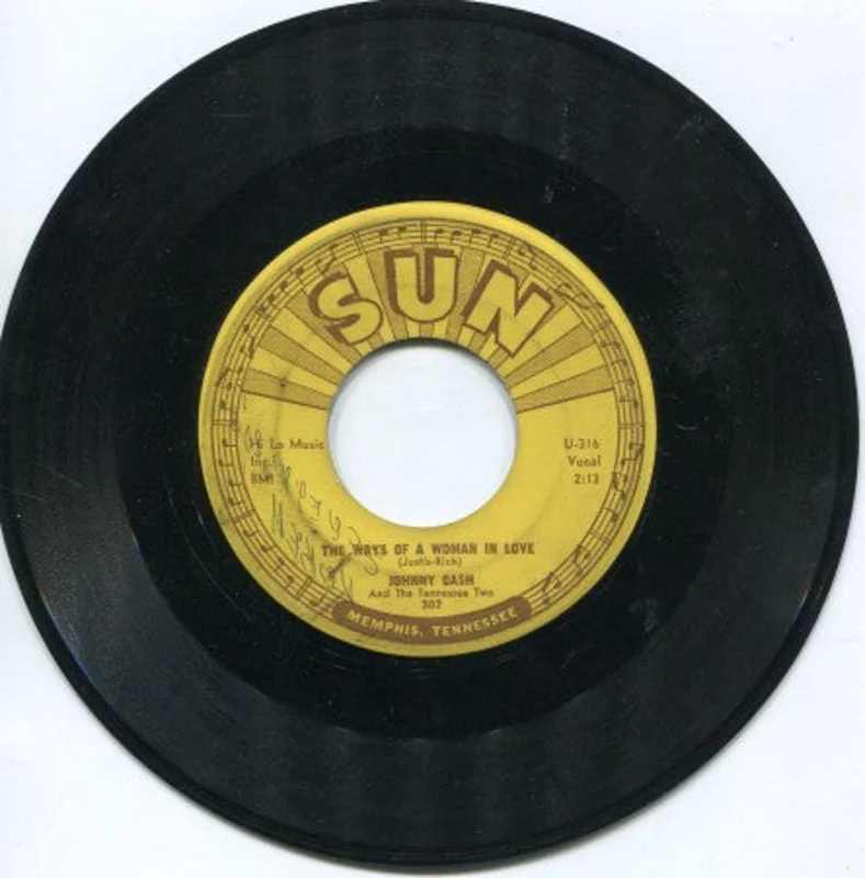 Johnny Cash - Youre the Nearest Thing to Heaven/ The Ways of a Woman in Love