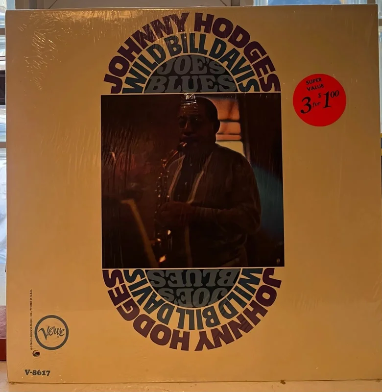 Johnny Hodges and Wild Bill Davis - Joe's Blues