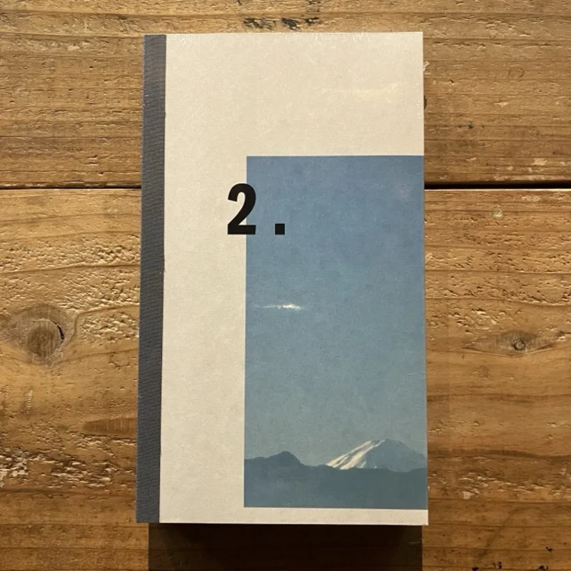 KIYOSATO MUSEUM OF CONTEMPORARY ART. ARCHIVE : FLUXUS AND ITS SURROUNDINGS (BOOK))