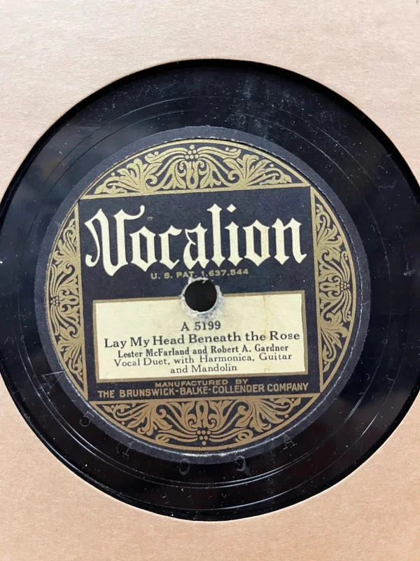 Lester McFarland & Robert Gardner - Lay My Head Beneath The Rose b/w Sweet Allalee