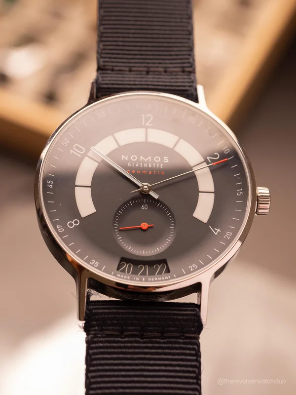 Nomos Glashutte Autobahn Neomatik 41 Date Midnight Blue (Ref. 1302) (41mm; Automatic)