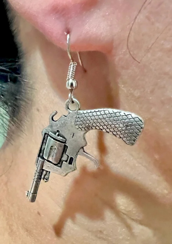 PISTOL