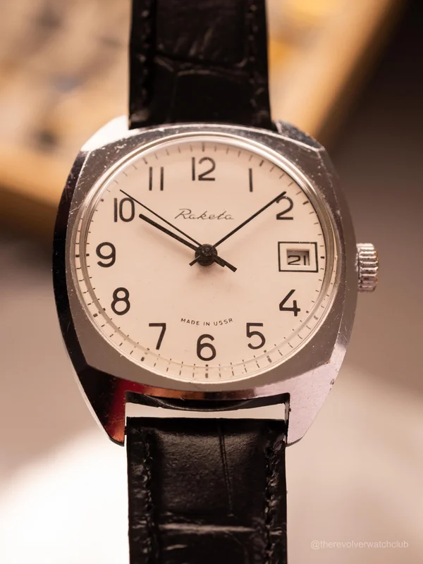 Raketa Cushion (Ref. 110921) (37mm; Manual)