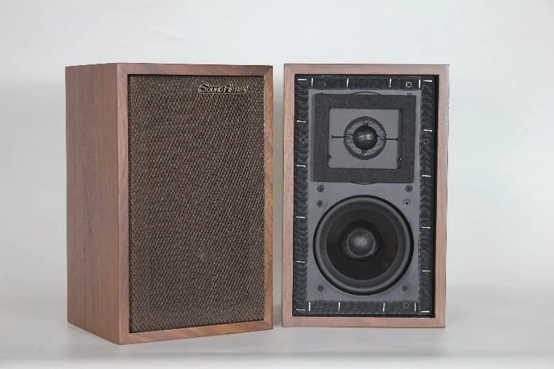 Soundartist LS3/5 Bookshelf Speakers Macassar Wood