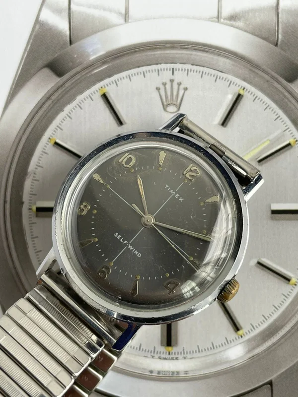 Timex - Viscount (1961) (Extremely Rare With Original Flex Bracelet)