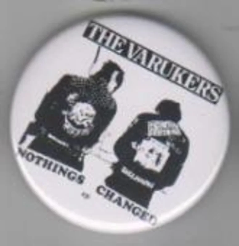VARUKERS NOTHING big button