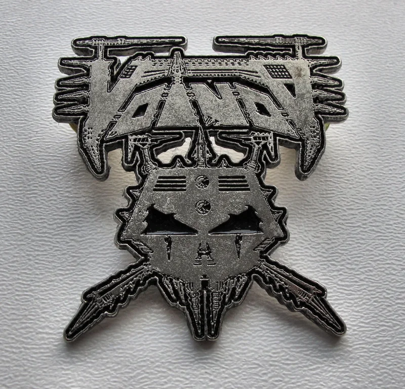 VOIVOD - SKULL 2 METAL BADGE